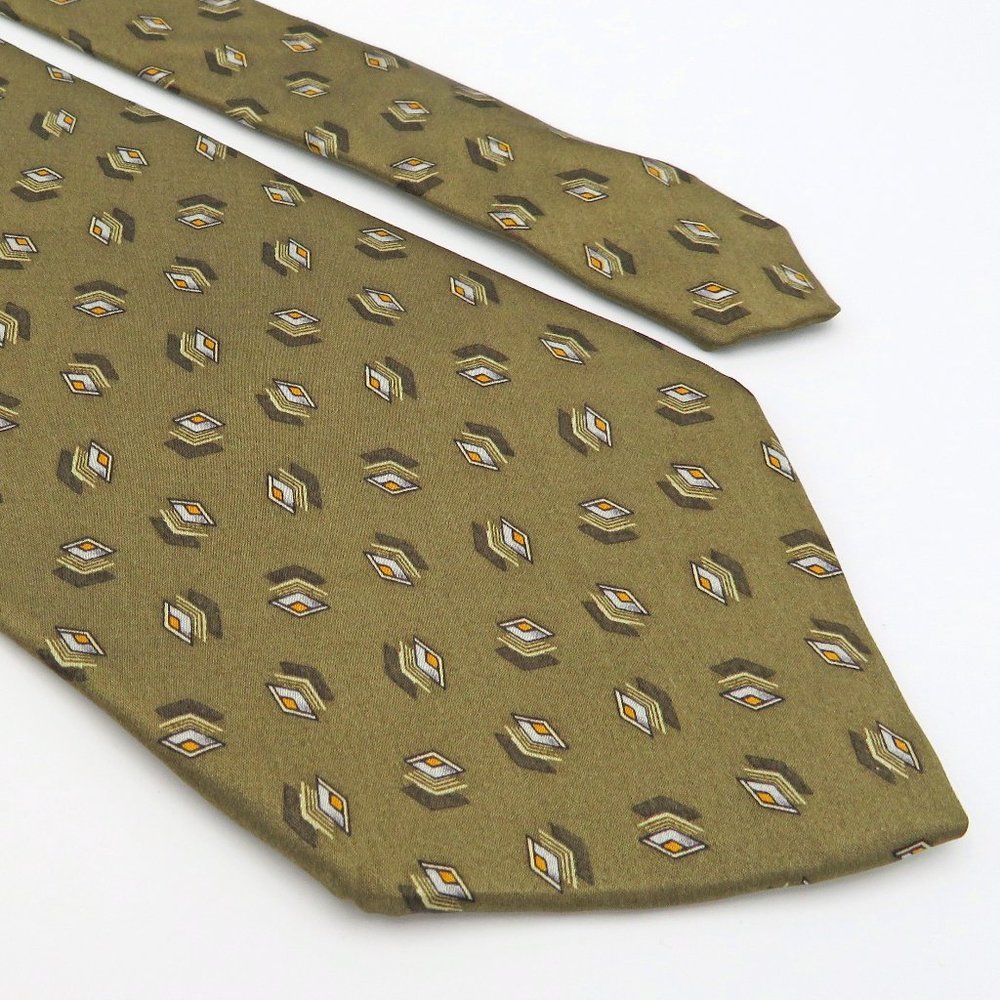 John Henry Men's 100% Silk Necktie Designer Geometric Beige